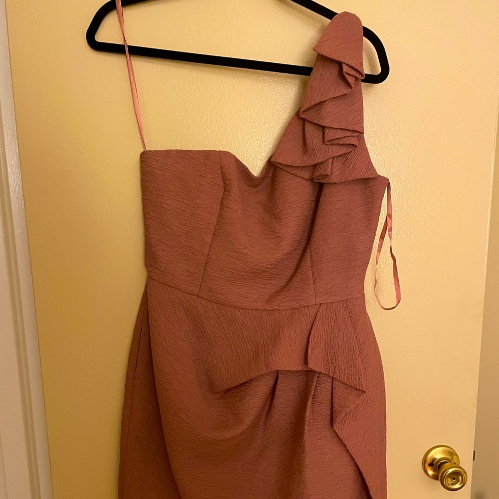 BCBGMaxazaria ruffled rose pink one shoulder dress
